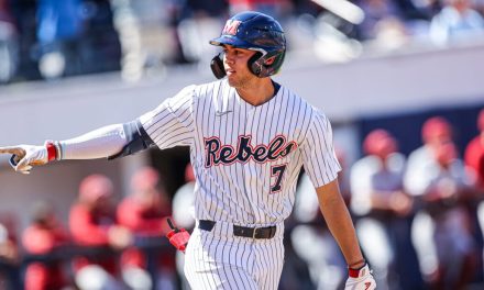 Gonzalez and Elliott Named to 2023 Collegiate Baseball Preseason All-America Team