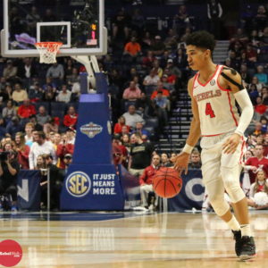 20190315_001917660_iOS