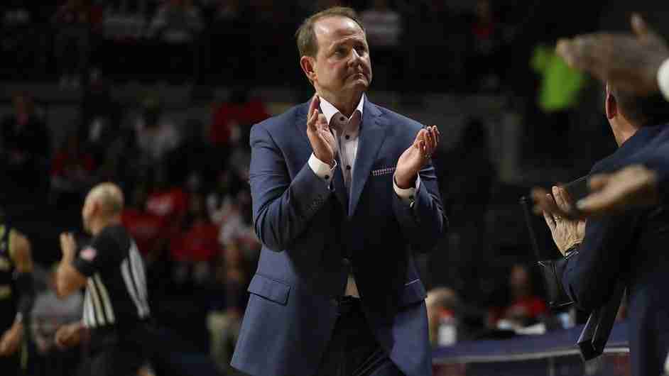Ole Miss, Kermit Davis Agree to Contract Extension