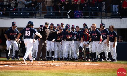 Diamond Gallery: Ole Miss 8, Louisville 6