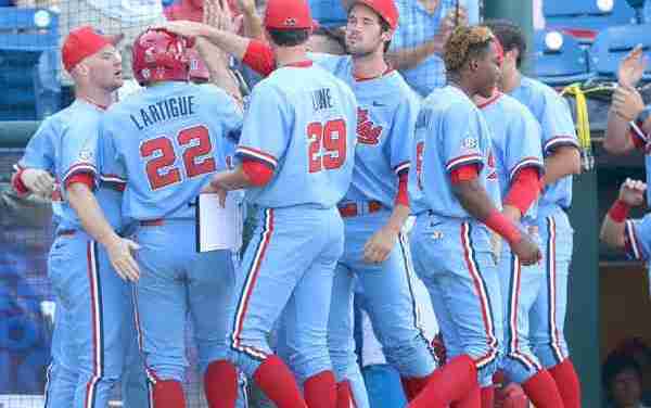 Ole Miss hammers Vanderbilt for spot in semis of SEC baseball tourney