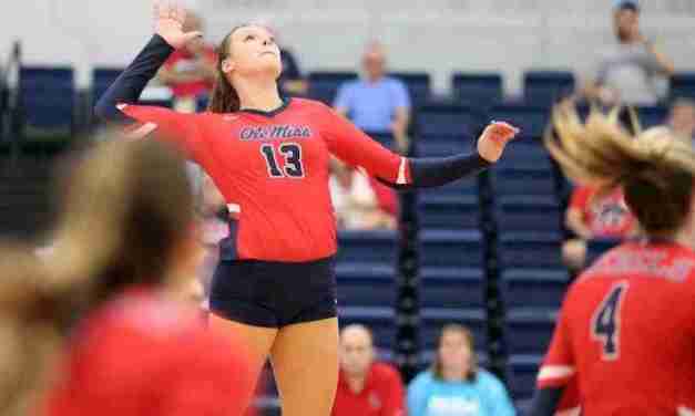Strong third set not enough to keep Kentucky from sweeping Ole Miss