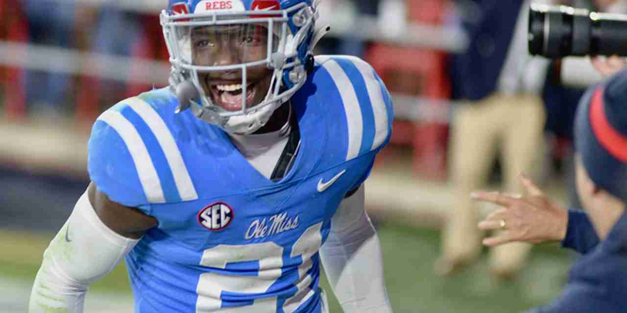 Gridiron Gallery: Ole Miss 29, A&M 19