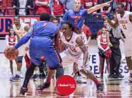 Moody guarding Gator