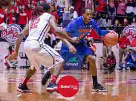 Moody watching the Gator with the ball