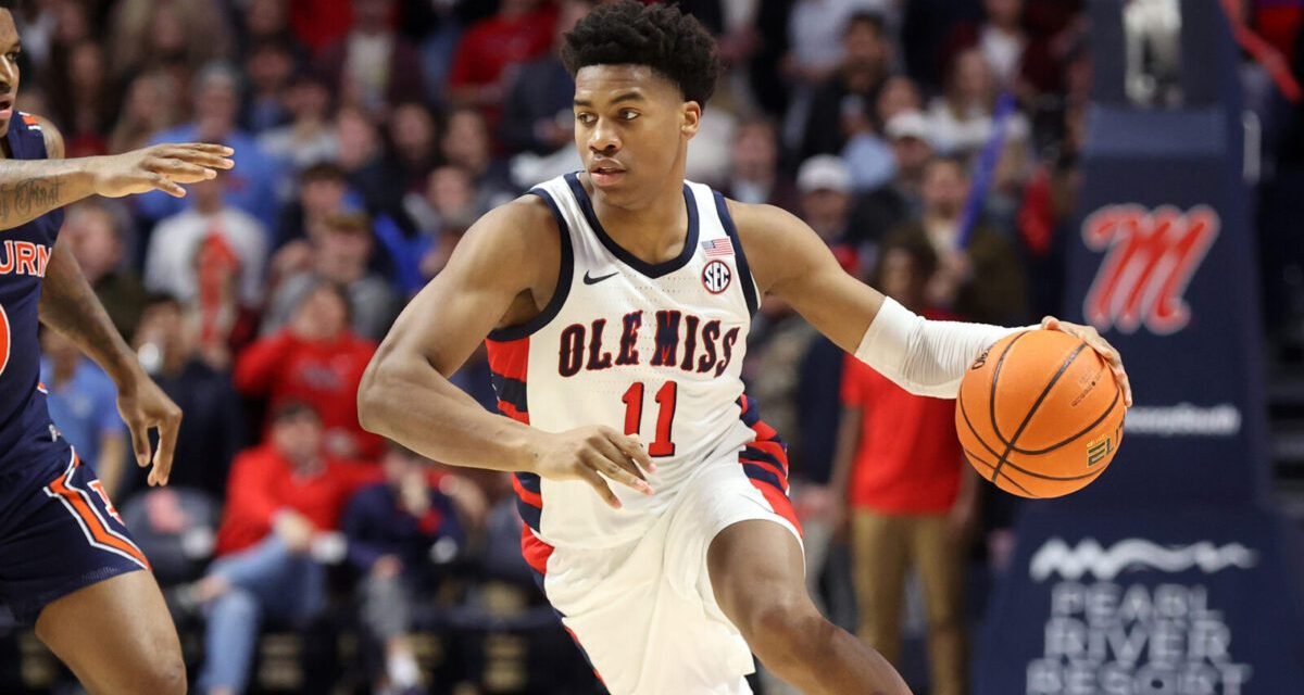 Trio of Former Players Join NBA Rosters