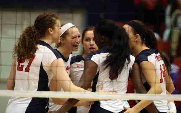 Ole Miss Volleyball sets record in win over LSU