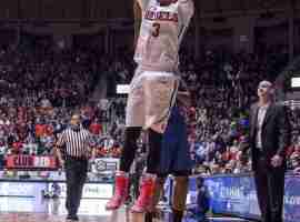 Terence Smith shoots the ball 3