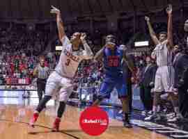 Terence Smith shoots the ball 5